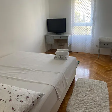 Sea Star Apartment